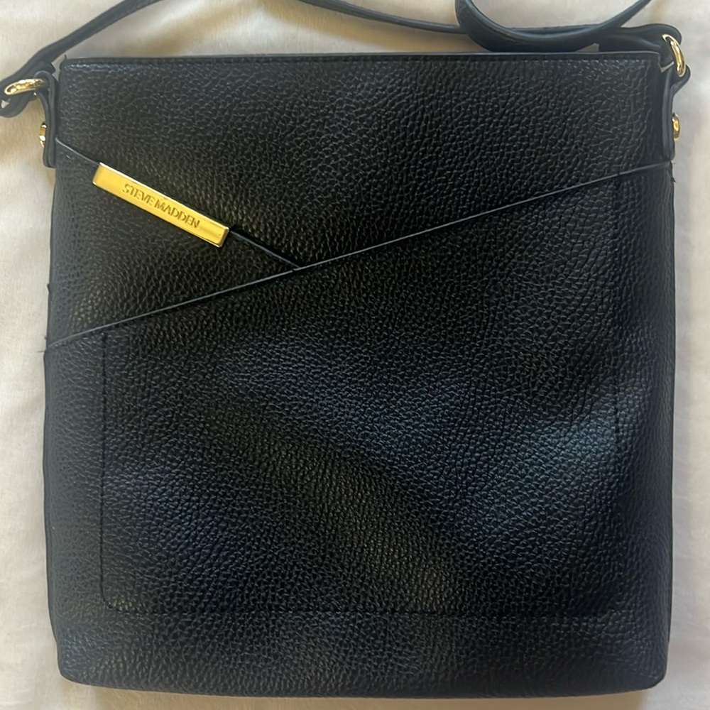 Steve Madden black crossbody